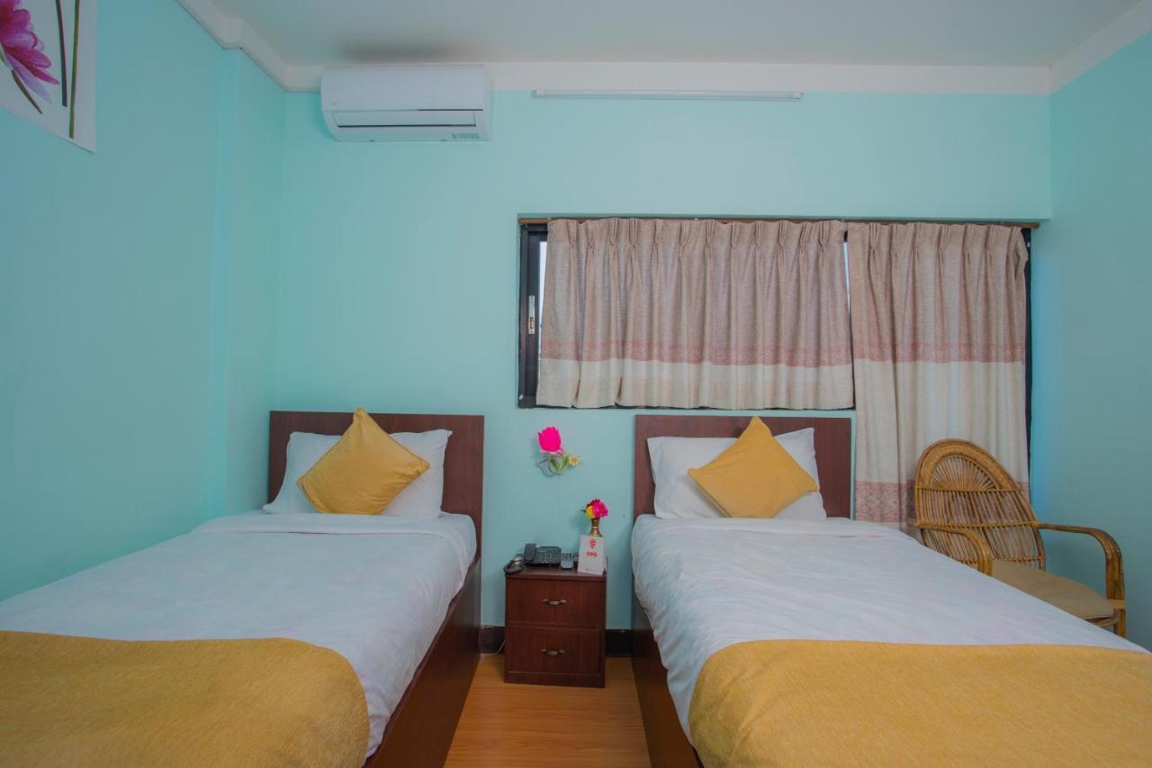 Hotel Golden Three Godāvari Εξωτερικό φωτογραφία
