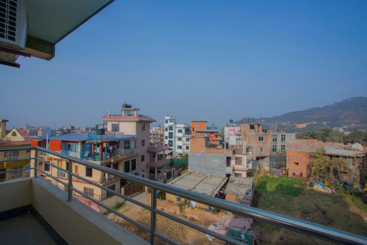 Hotel Golden Three Godāvari Εξωτερικό φωτογραφία